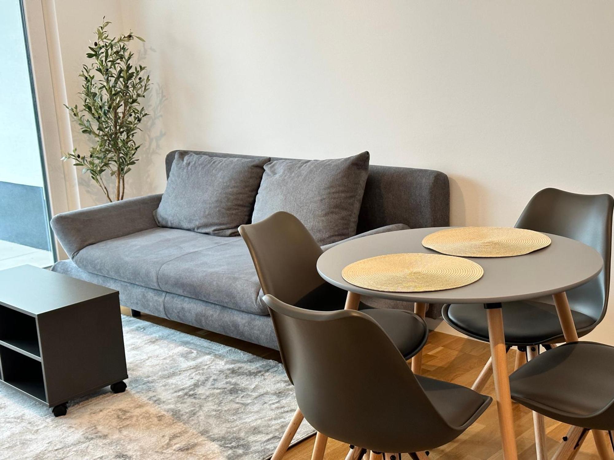 Modernes Apartment I Parkplatz I Terrasse Blumberg Εξωτερικό φωτογραφία