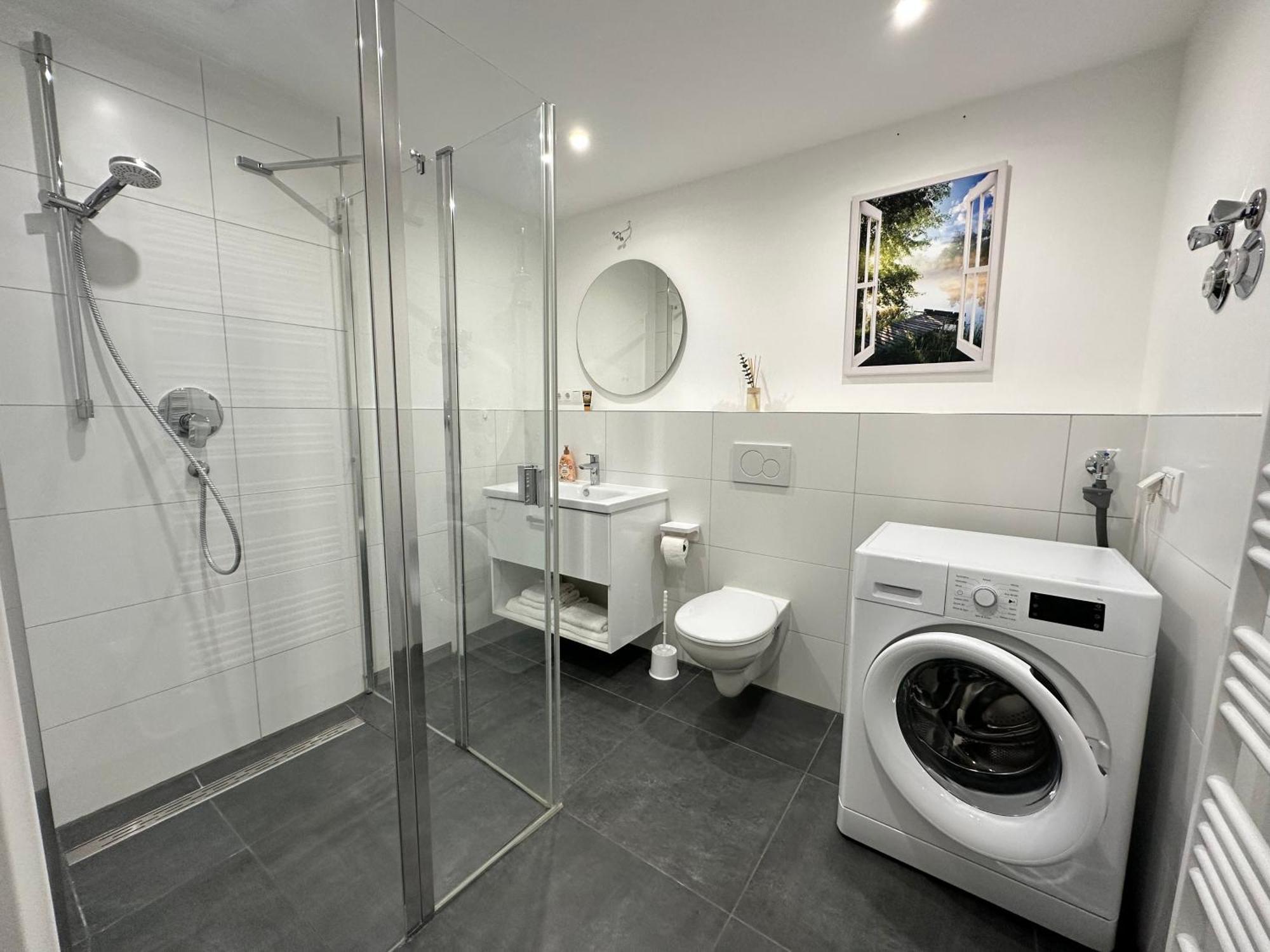 Modernes Apartment I Parkplatz I Terrasse Blumberg Εξωτερικό φωτογραφία